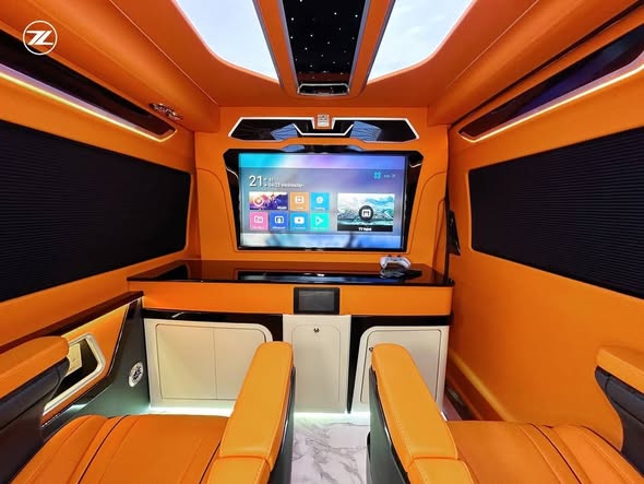 Luxury Van Rental Dubai - Toyota Hiace Executive Minivan