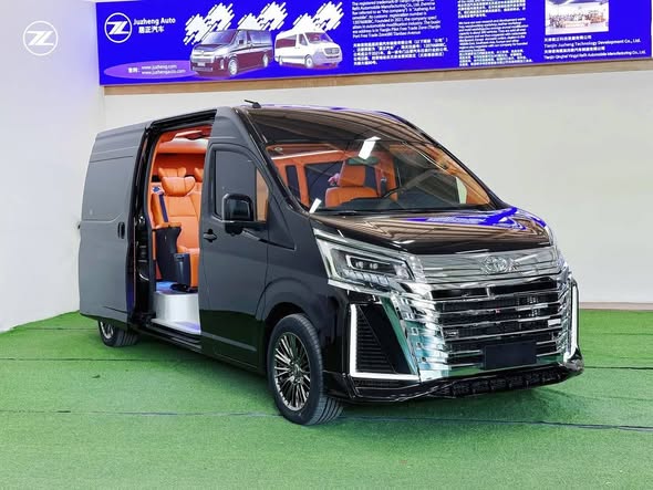 Rent a Van in Dubai - 15 Seater Toyota Hiace Van Rental Dubai